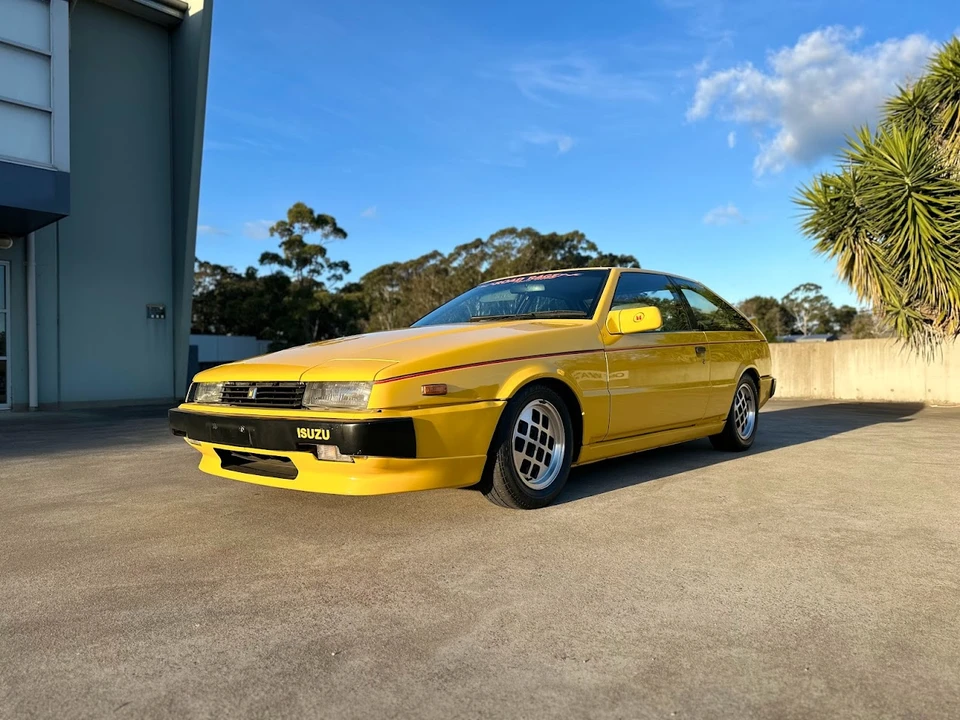 1983 Isuzu Impulse - Image 4 of 31
