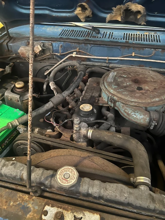 1983 Isuzu - Image 12 of 19