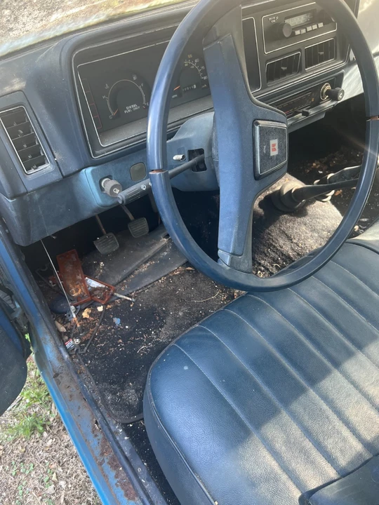 1983 Isuzu - Image 6 of 19