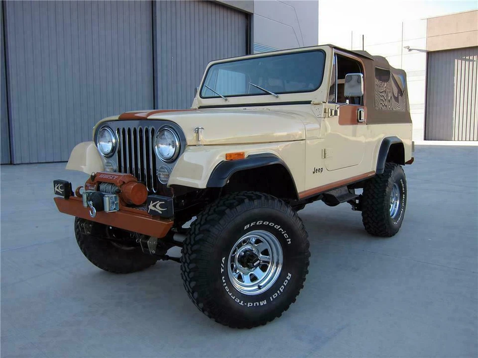 1983 Jeep CJ8 Scrambler - Image 2 of 5