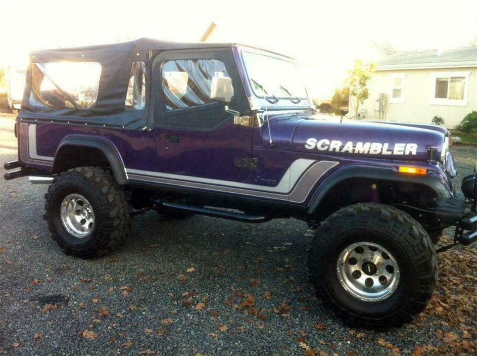 1983 Jeep CJ8 Scrambler - Image 2 of 4