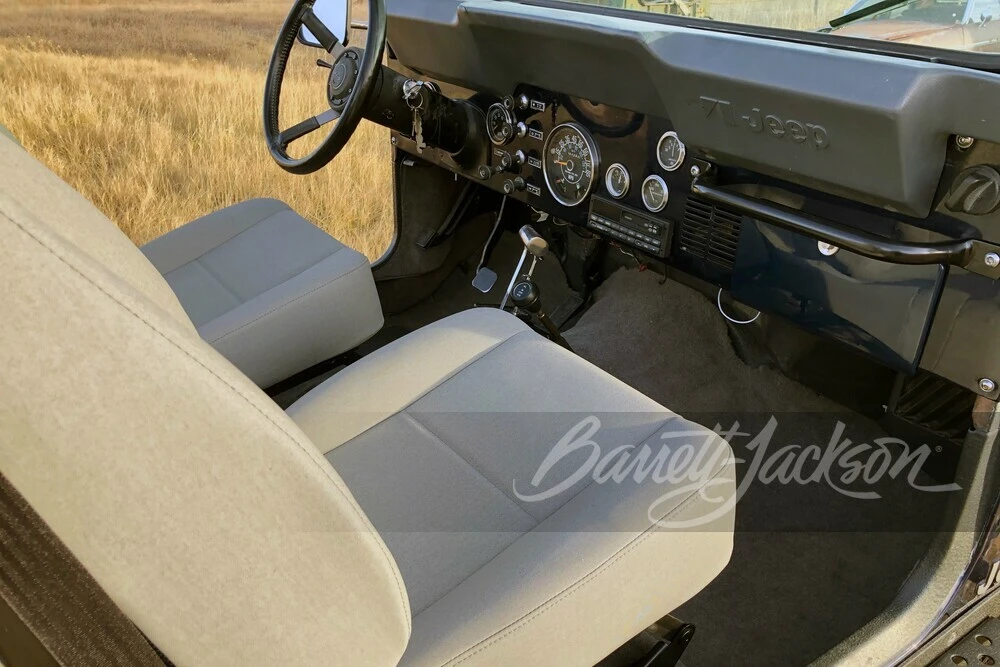 1983 Jeep CJ7 - Image 9 of 16