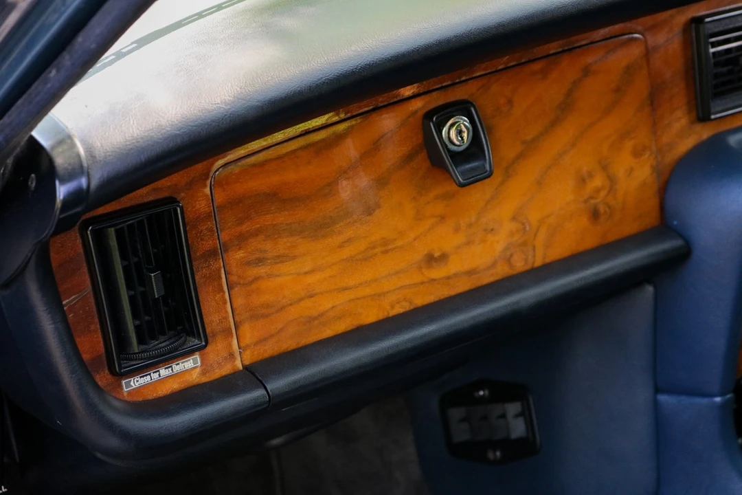 1983 Jaguar XJ Series 3 - Image 27 of 30