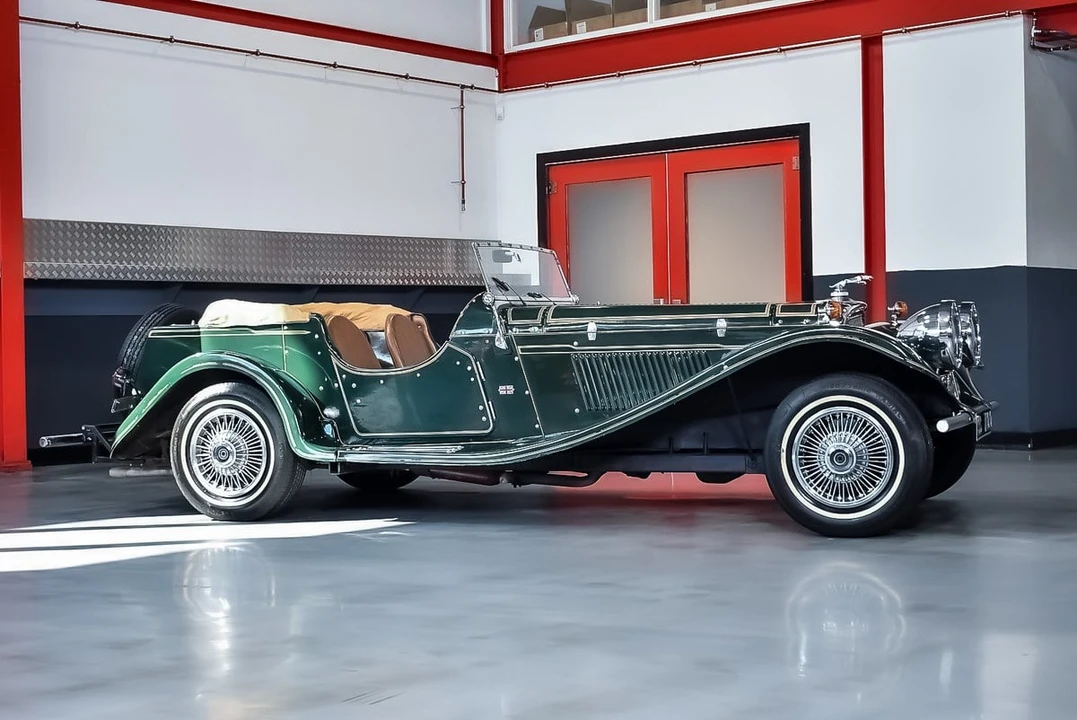 1983 Jaguar Replica - Image 9 of 31