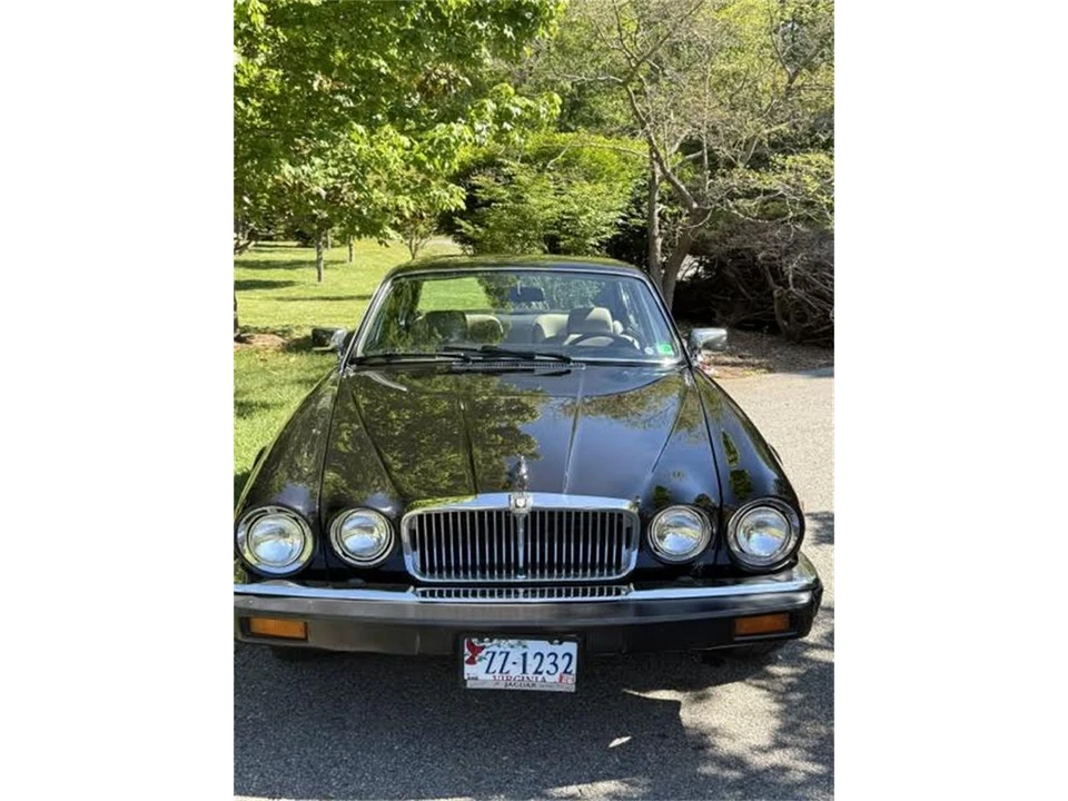 1983 Jaguar XJ Series 3 - Image 2 of 7