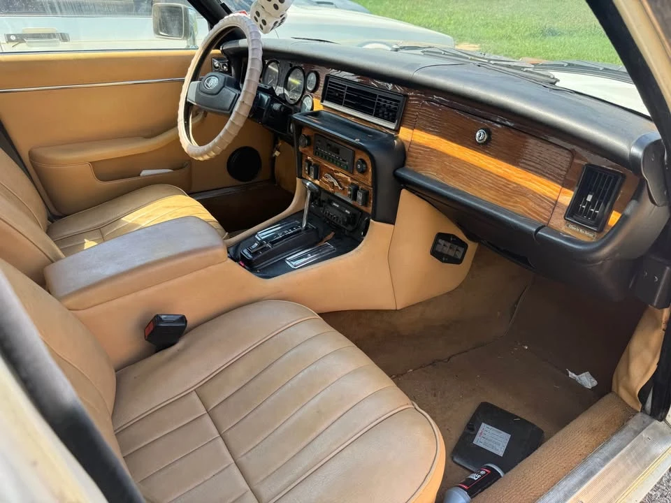 1983 Jaguar XJ Series 3 - Image 4 of 5