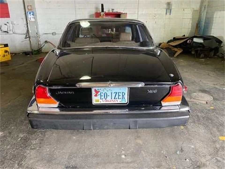 1983 Jaguar XJ Series 3 - Image 3 of 25