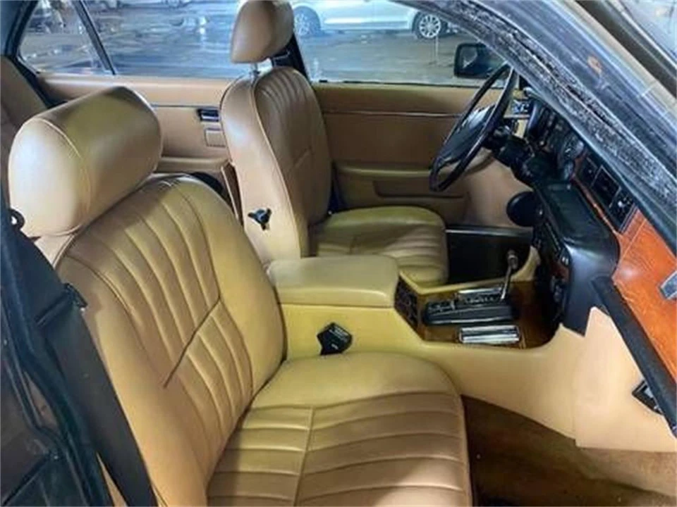 1983 Jaguar XJ Series 3 - Image 8 of 25