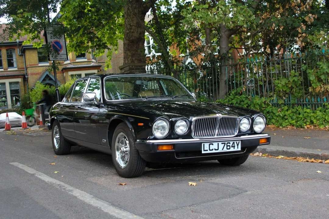 1983 Jaguar XJ Series 3 - Image 23 of 30