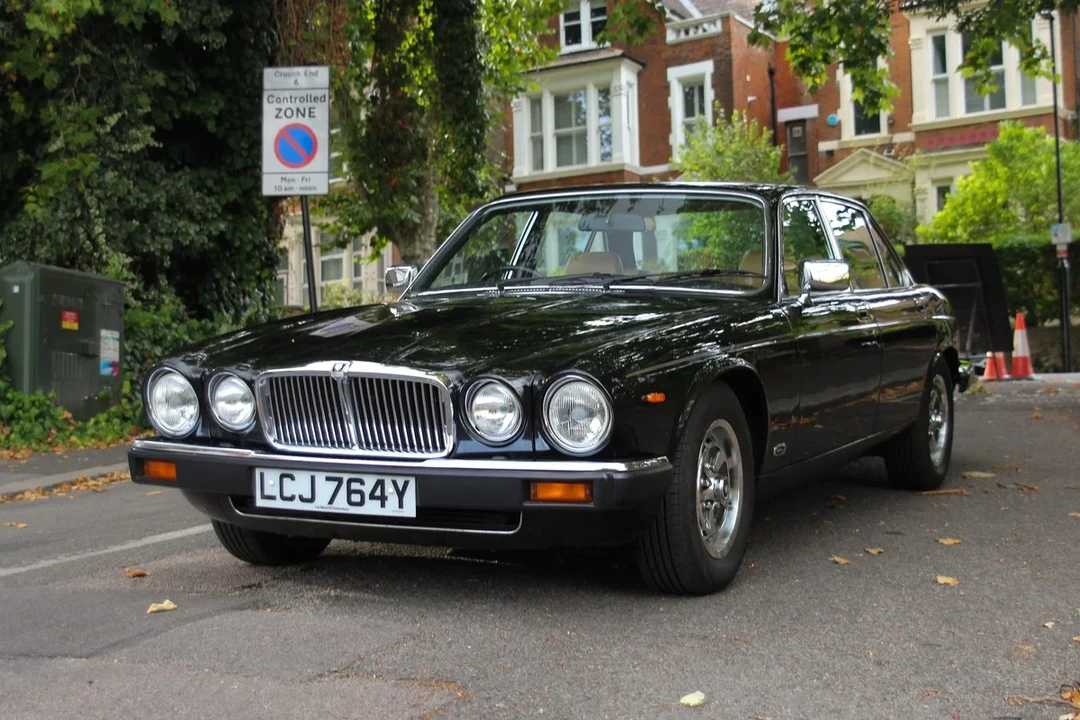1983 Jaguar XJ Series 3 - Image 3 of 30