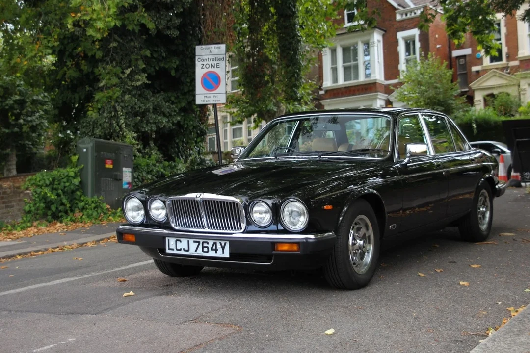 1983 Jaguar XJ Series 3 - Image 17 of 30