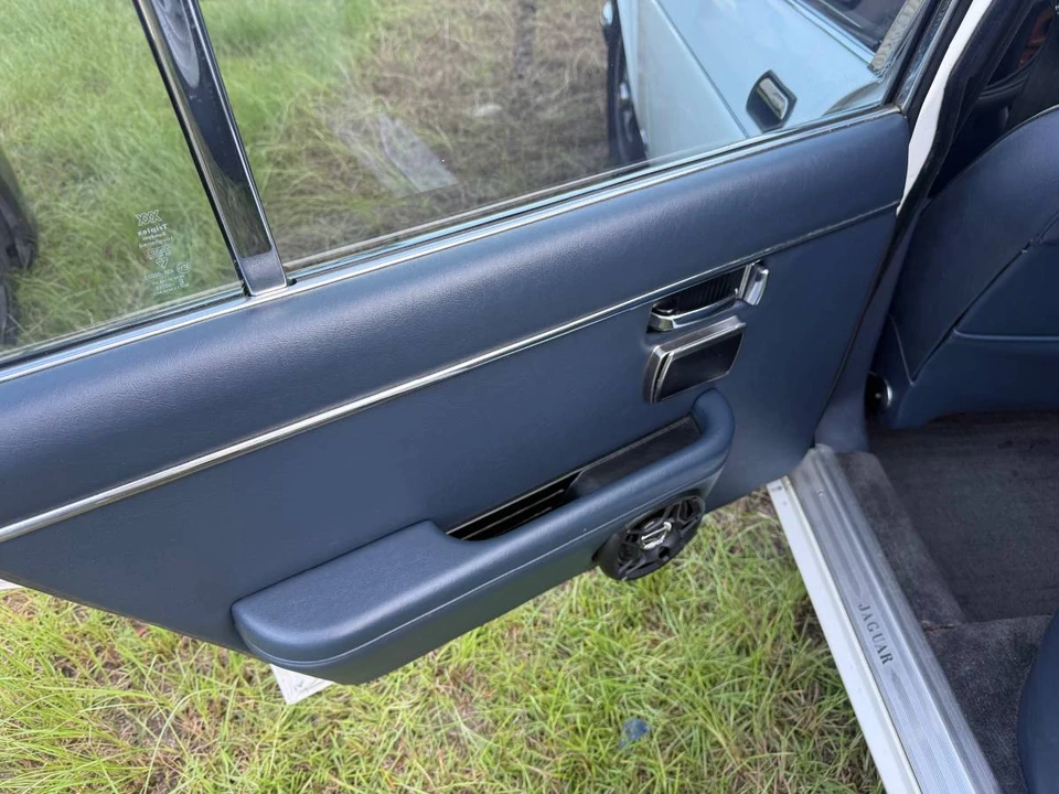1983 Jaguar XJ Series 3 - Image 14 of 20