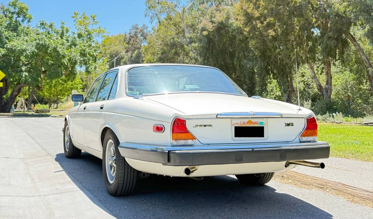 1983 Jaguar XJ Series 3 - Image 3 of 6