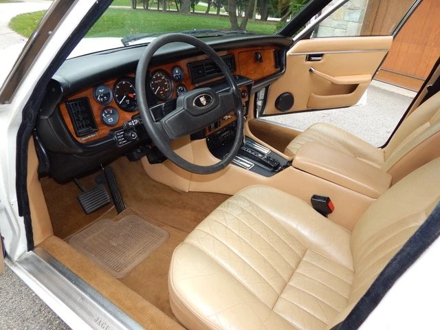 1983 Jaguar XJ Series 3 - Image 6 of 13