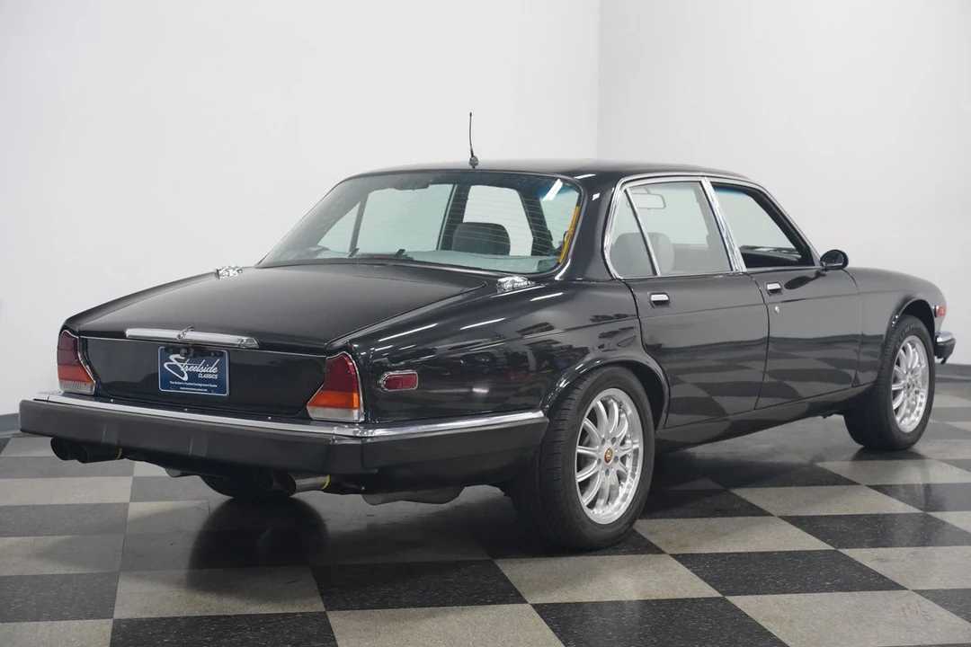 1983 Jaguar XJ Series 3 - Image 14 of 21