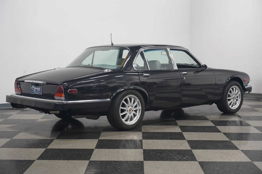 1983 Jaguar XJ Series 3 - Image 15 of 21