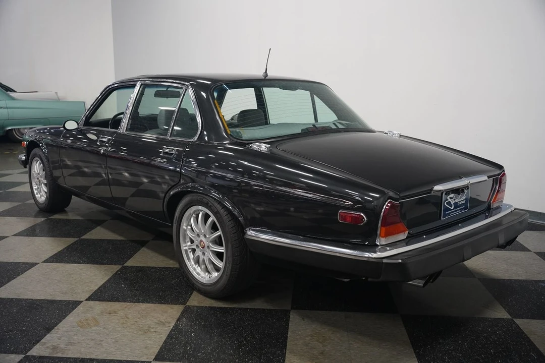 1983 Jaguar XJ Series 3 - Image 12 of 12
