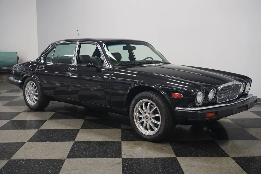 1983 Jaguar XJ Series 3 - Image 20 of 21