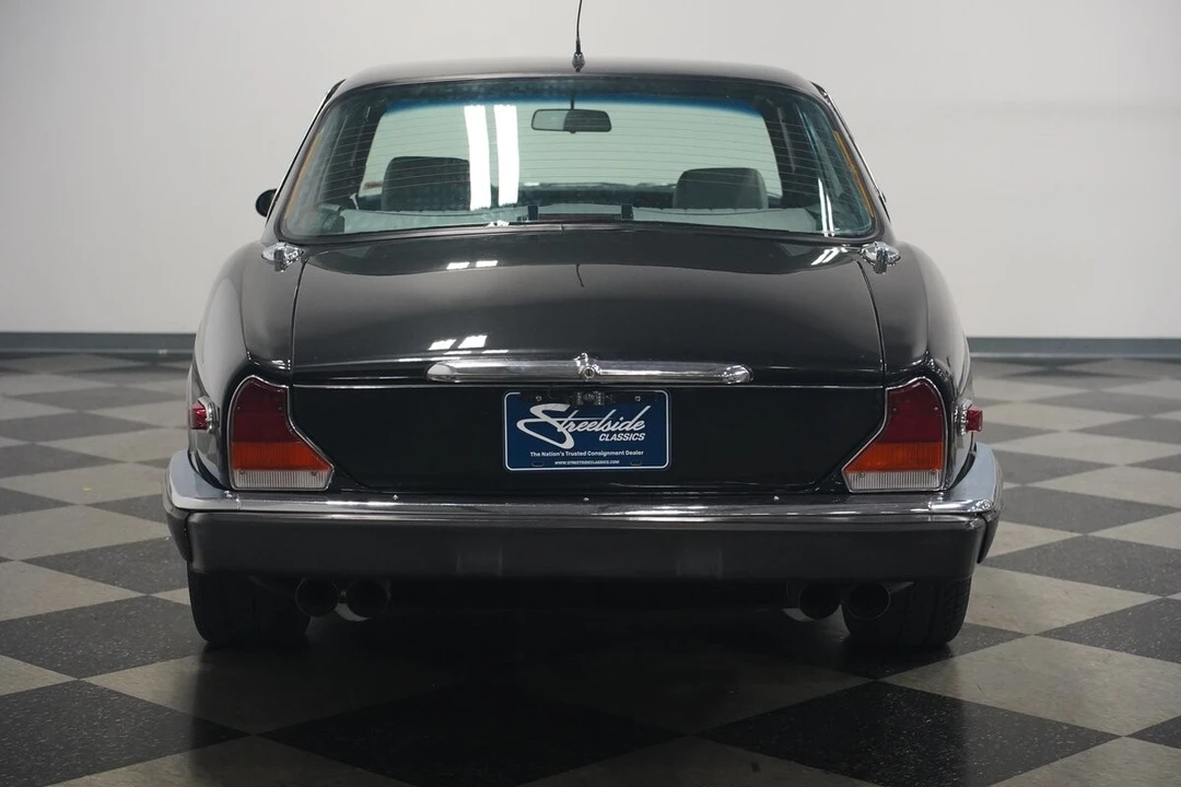 1983 Jaguar XJ Series 3 - Image 14 of 21