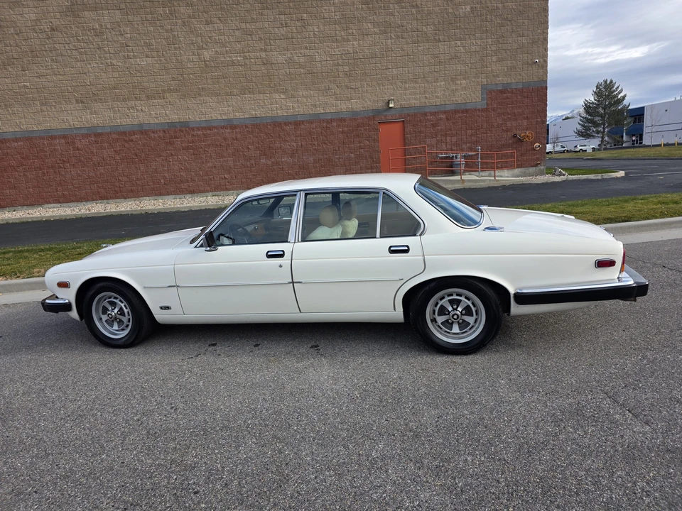 1983 Jaguar XJ Series 3 - Image 30 of 31