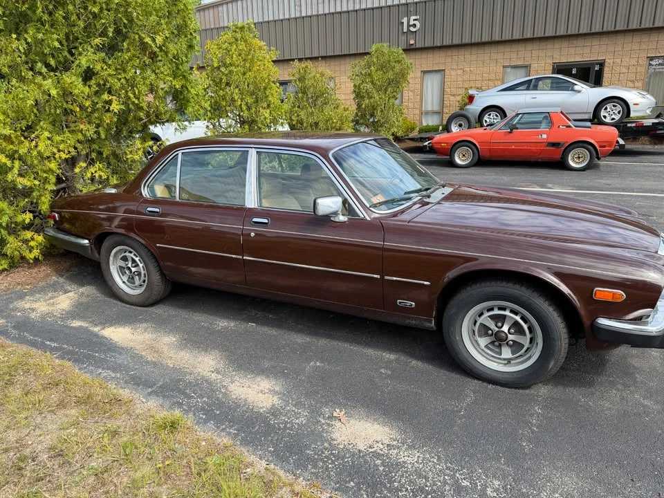 1983 Jaguar XJ Series 3 - Image 4 of 5