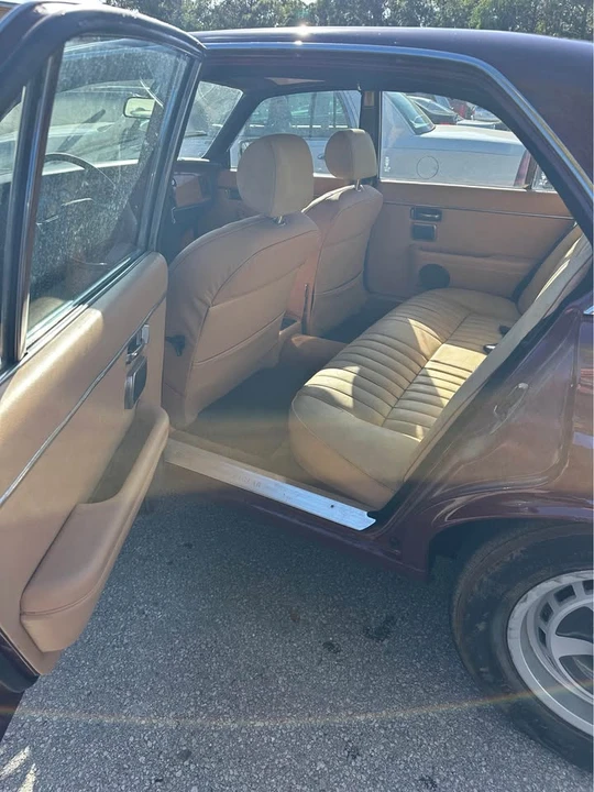 1983 Jaguar XJ Series 3 - Image 6 of 12