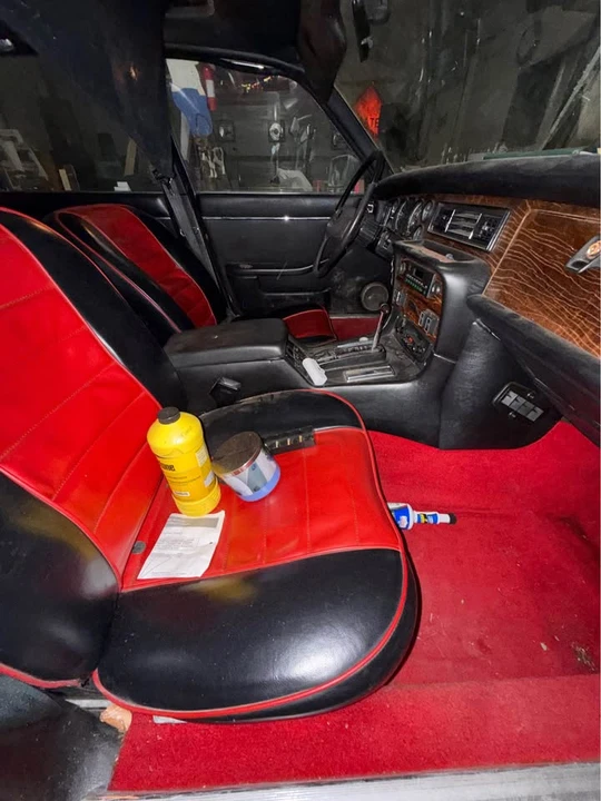 1983 Jaguar XJ Series 3 - Image 8 of 18