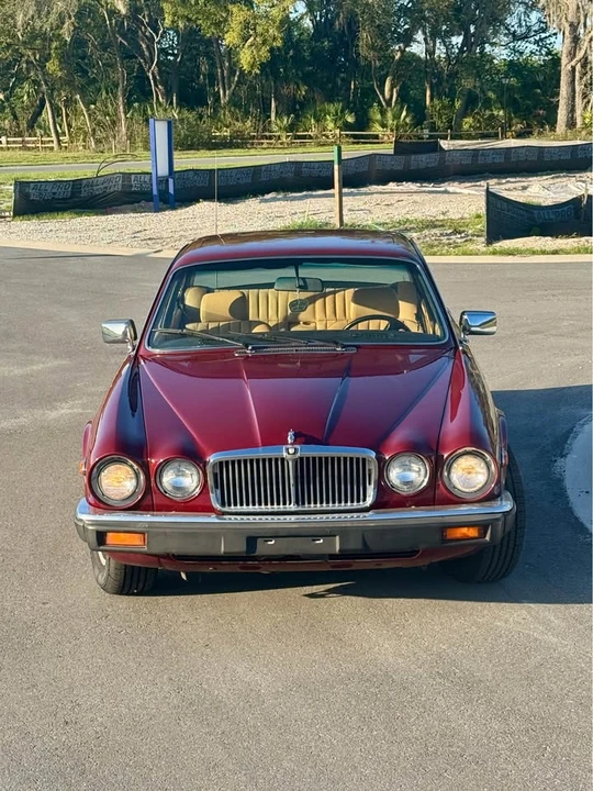1983 Jaguar XJ Series 3 - Image 2 of 10