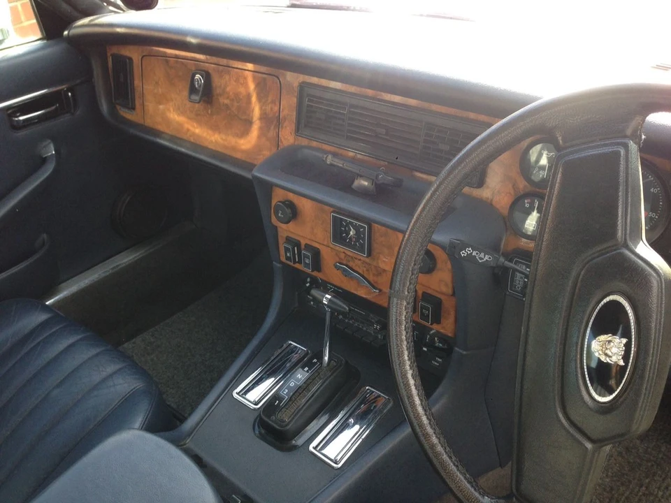 1983 Jaguar XJ Series 3 - Image 3 of 8