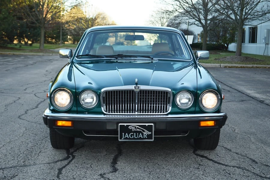 1983 Jaguar XJ Series 3 - Image 8 of 12