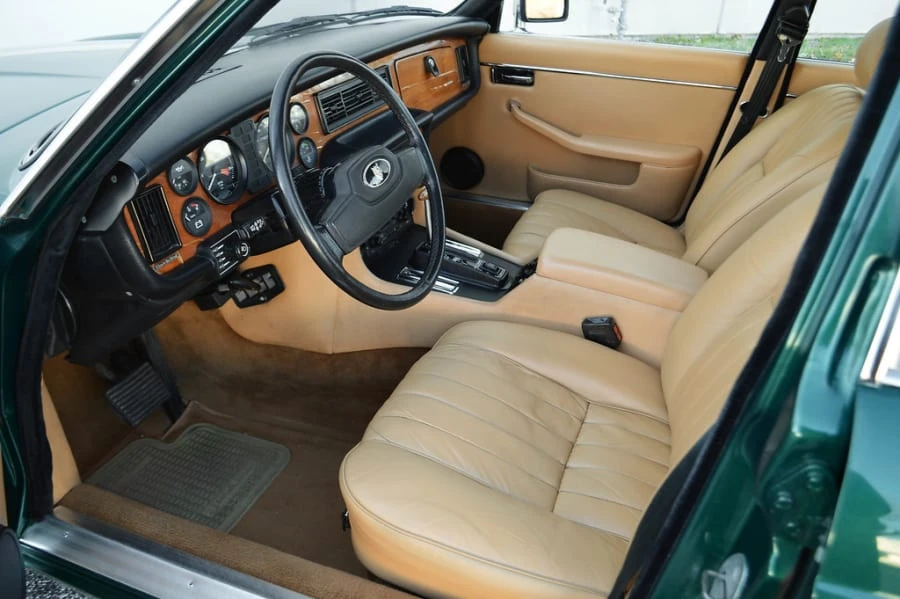 1983 Jaguar XJ Series 3 - Image 4 of 12