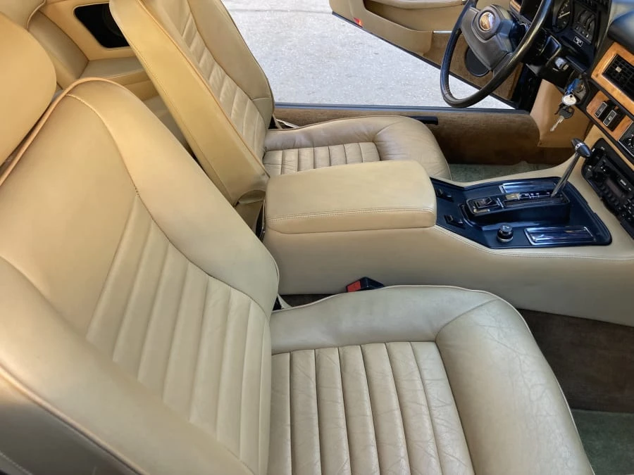 1983 Jaguar XJS - Image 7 of 19