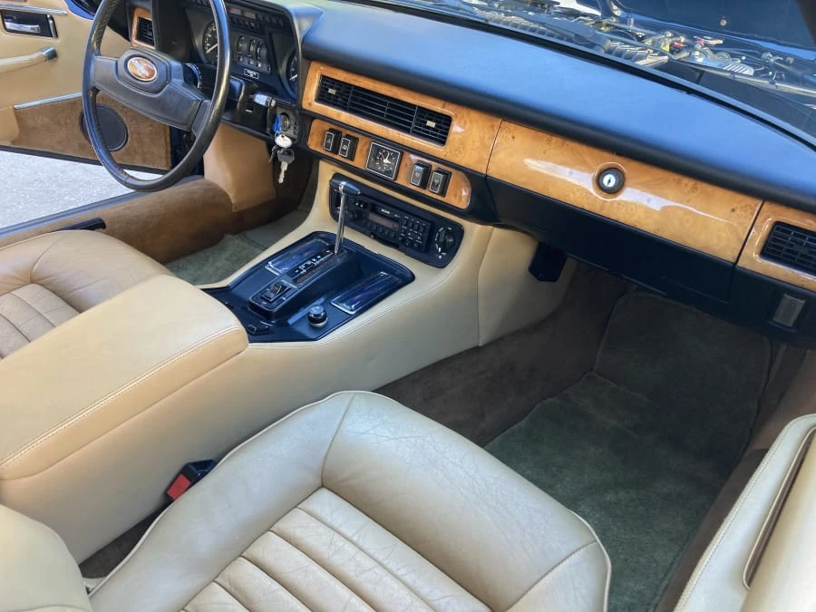 1983 Jaguar XJS - Image 8 of 19