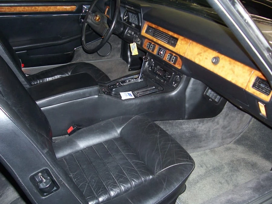 1983 Jaguar XJS - Image 3 of 8