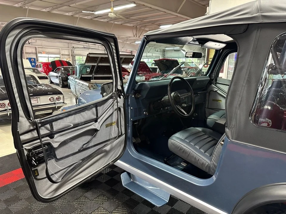 1983 Jeep CJ7 - Image 11 of 12
