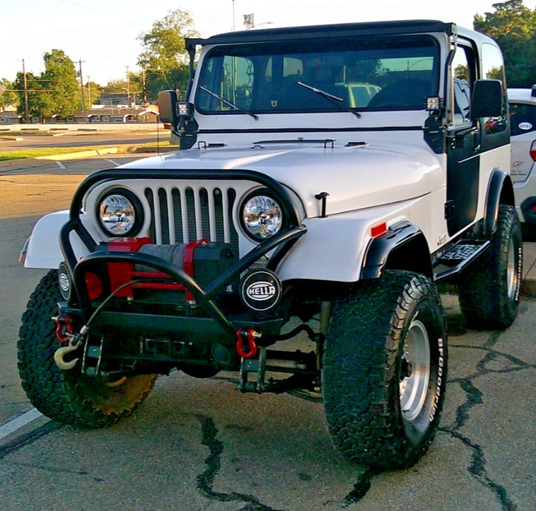 1983 Jeep CJ7 - Image 2 of 21