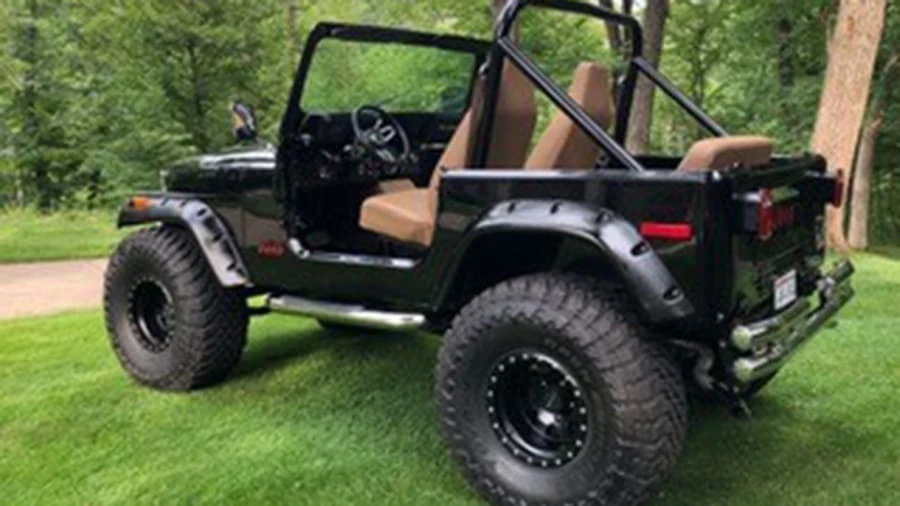 1983 Jeep CJ7 - Image 3 of 11