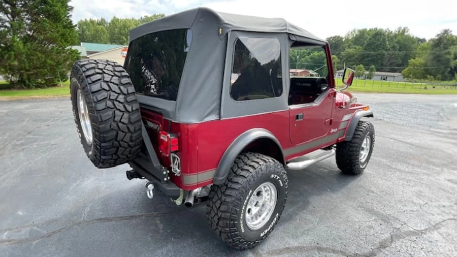1983 Jeep CJ7 - Image 3 of 31