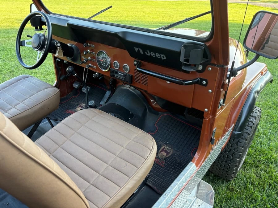 1983 Jeep CJ7 - Image 9 of 13
