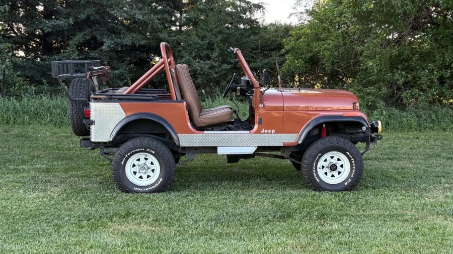 1983 Jeep CJ7 - Image 2 of 13