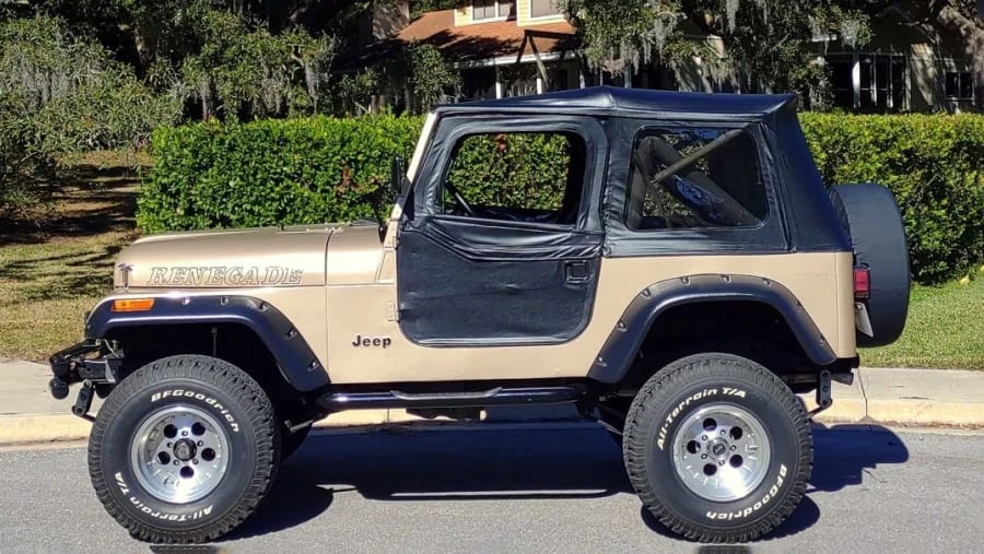 1983 Jeep CJ7 - Image 2 of 11