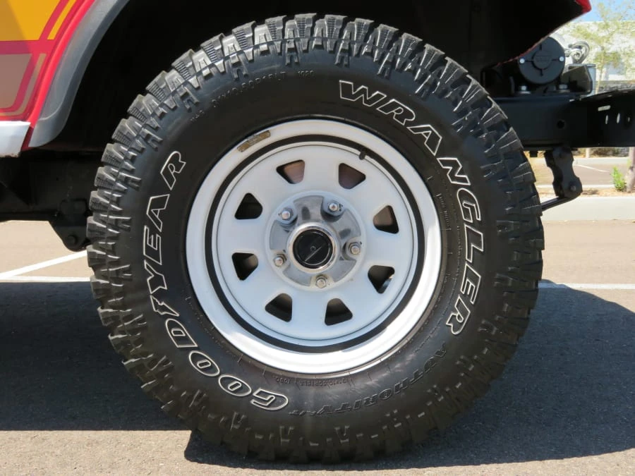 1983 Jeep CJ7 - Image 9 of 12