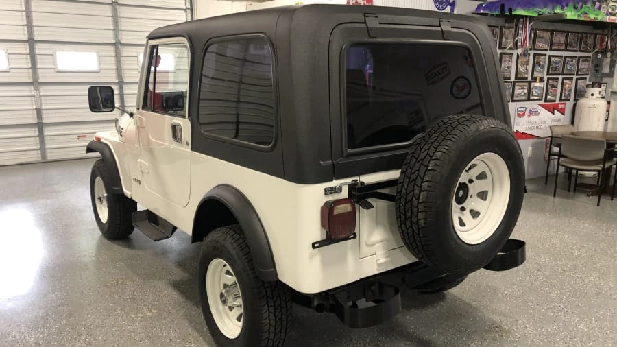 1983 Jeep CJ7 - Image 3 of 15