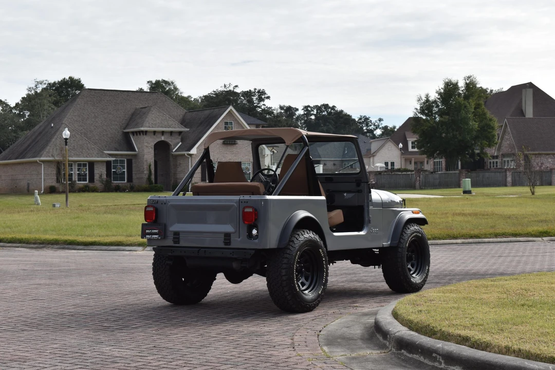 1983 Jeep CJ7 - Image 10 of 31