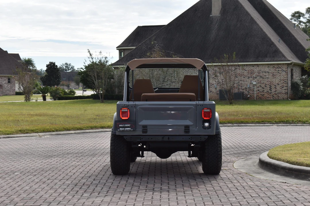 1983 Jeep CJ7 - Image 9 of 31