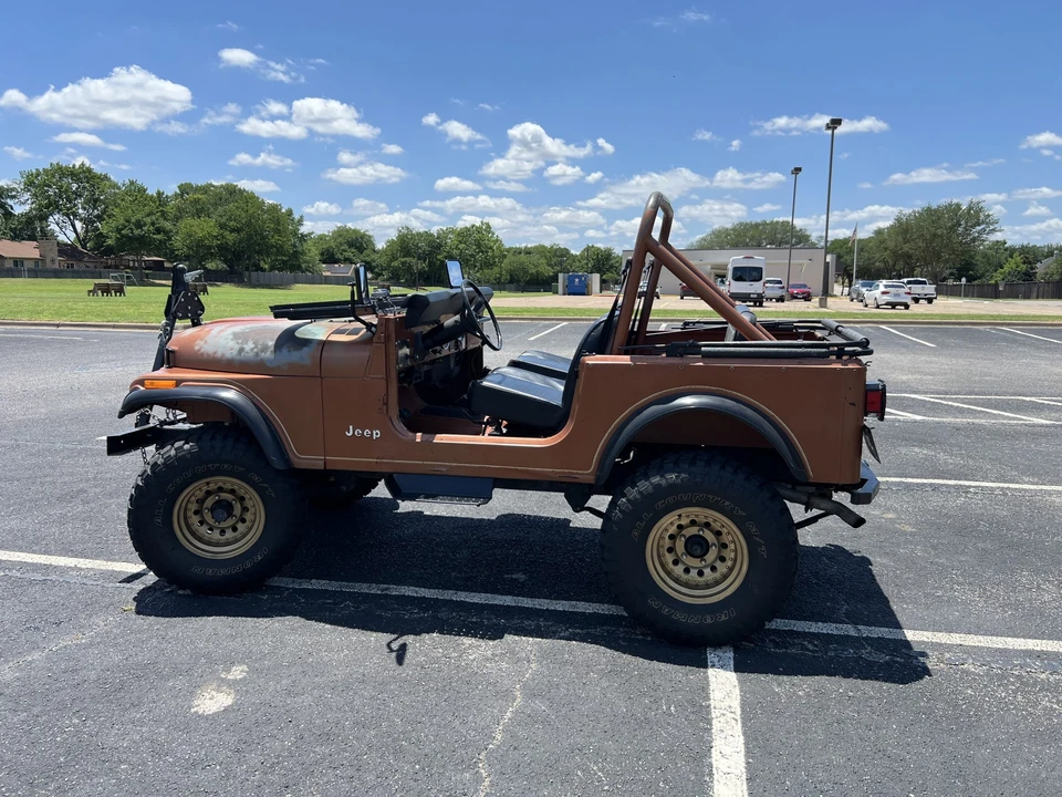 1983 Jeep CJ7 - Image 2 of 31