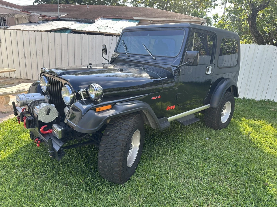 1983 Jeep CJ7 - Image 2 of 31