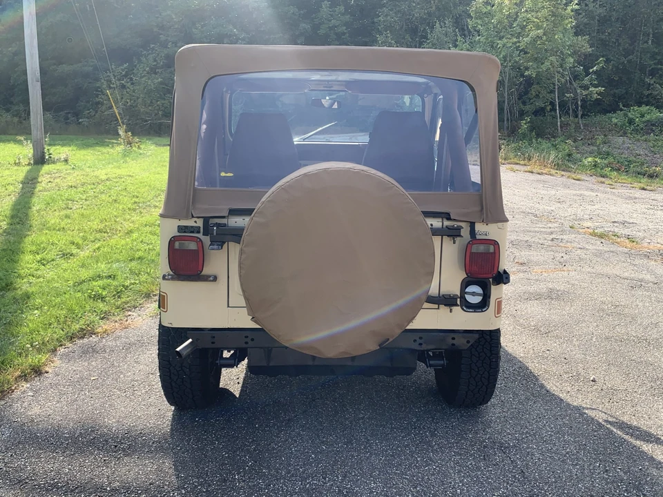 1983 Jeep CJ7 - Image 8 of 31