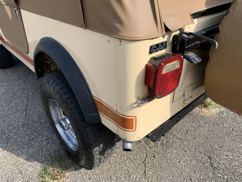 1983 Jeep CJ7 - Image 11 of 31