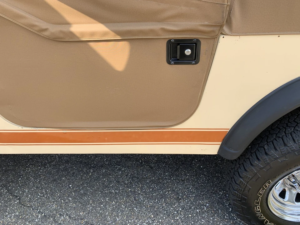 1983 Jeep CJ7 - Image 13 of 31